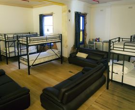 Backpackers Imperial Hotel - Northern Rivers Accommodation 5