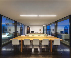 Avalon City Retreat - Northern Rivers Accommodation 2