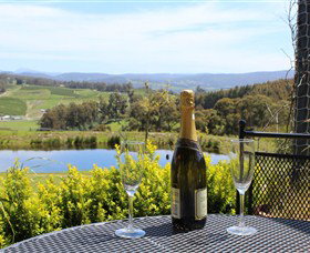 Cherryview Studio Retreat - Northern Rivers Accommodation 1