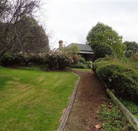 Camellia Cottage On Maple Hill - Northern Rivers Accommodation