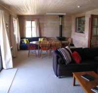Bicheno Holiday Rentals - 27 Gordon Street - Northern Rivers Accommodation