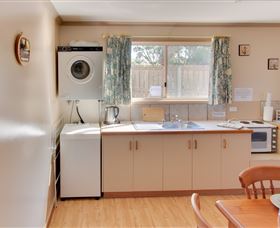 Amos House And Swansea Ocean Villas - Northern Rivers Accommodation 1