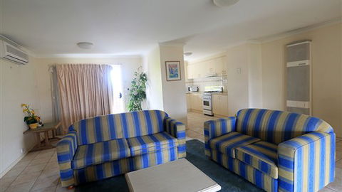 Glen Inn Motel & Apartments - Northern Rivers Accommodation 1