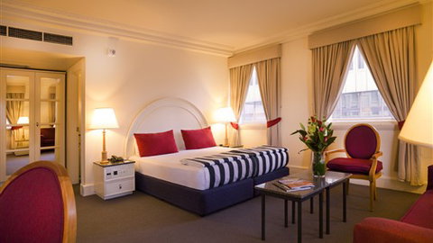 Vibe Savoy Hotel Melbourne - Northern Rivers Accommodation 3