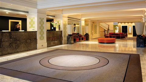 Vibe Savoy Hotel Melbourne - Northern Rivers Accommodation 1