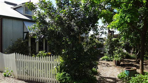 Carlyle House Rutherglen - Northern Rivers Accommodation 3