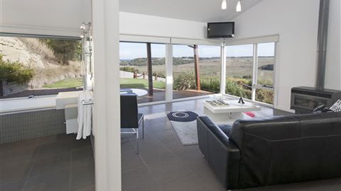 Anchors Beach House - Northern Rivers Accommodation 6