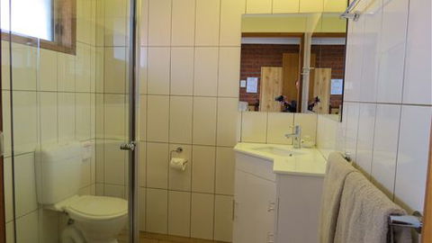 AAT 28 Goldsmith Hotel - Northern Rivers Accommodation 1