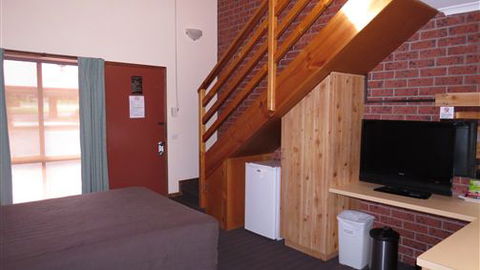 AAT 28 Goldsmith Hotel - Northern Rivers Accommodation 7