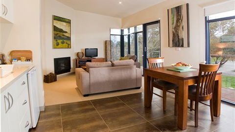 Aireys Inlet Getaway Resort - Northern Rivers Accommodation 1