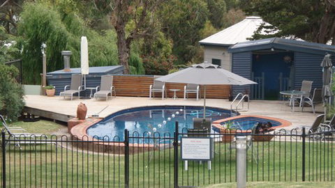 Aireys Inlet Getaway Resort - Northern Rivers Accommodation 2
