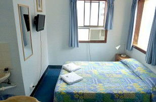 Acacia Inner City Inn - Northern Rivers Accommodation 1