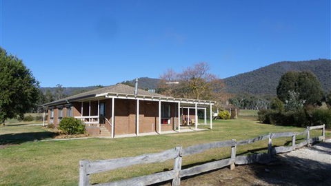 Sweetwater Stays Rural Retreat - Northern Rivers Accommodation 6