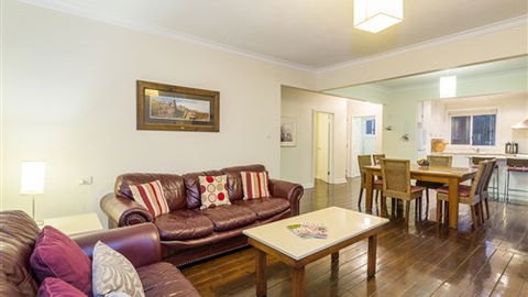 Serenity Halls Gap: Nat Park Frontage - Northern Rivers Accommodation 2
