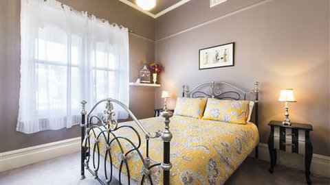 Avalon Guesthouse - Northern Rivers Accommodation 2