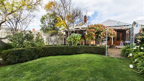 Avalon Guesthouse - Northern Rivers Accommodation 6