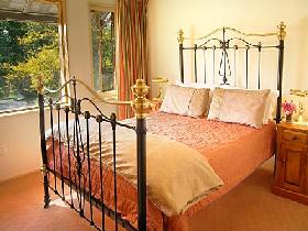 Adelaide Serviced Apartments - William Townhouse - Northern Rivers Accommodation 3