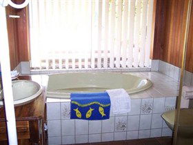 Botts Beach Retreat - Northern Rivers Accommodation 3