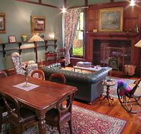Buxton Manor - Musica Viva Apartment - Northern Rivers Accommodation