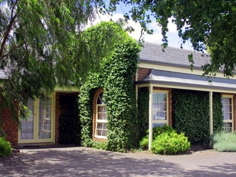 Arkana Motor Inn & Terrace Apartments - Northern Rivers Accommodation 1