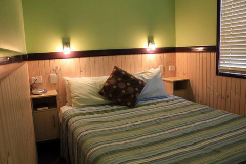 Aussie Outback Oasis Cabin & Van Village - Northern Rivers Accommodation 0