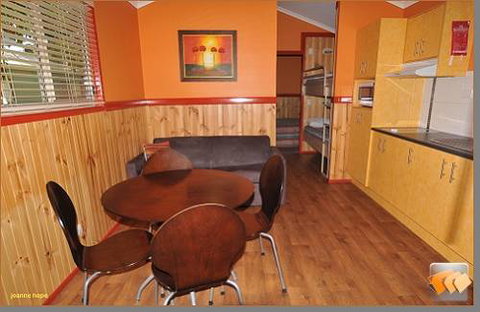 Aussie Outback Oasis Cabin & Van Village - Northern Rivers Accommodation 3