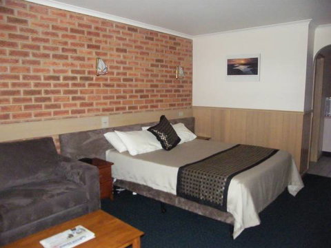 BEST WESTERN Colonial Motor Inn Bairnsdale - Northern Rivers Accommodation 0