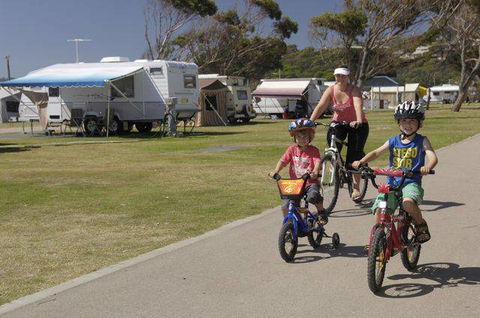 Discovery Holiday Parks - Pambula Beach - Northern Rivers Accommodation 6