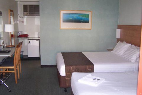 Econo Lodge Griffith Motor Inn - Northern Rivers Accommodation 0