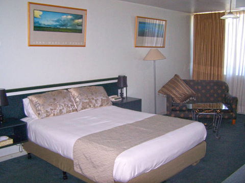 Econo Lodge Griffith Motor Inn - Northern Rivers Accommodation 2