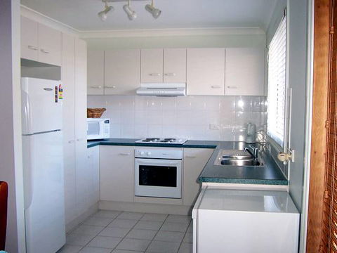 Elm Cottage - Tumut - Northern Rivers Accommodation 3