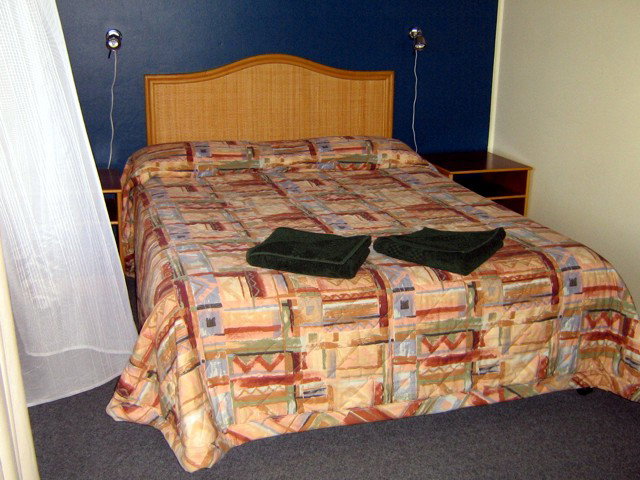 Broadbeach Waters QLD Northern Rivers Accommodation