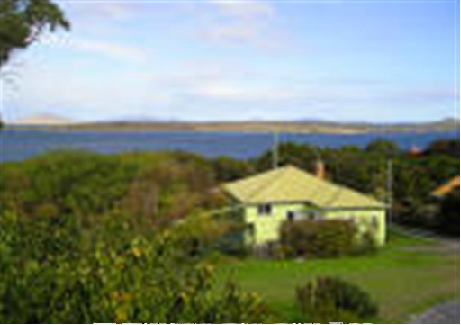 Lady Barron Holiday Home - Northern Rivers Accommodation 3