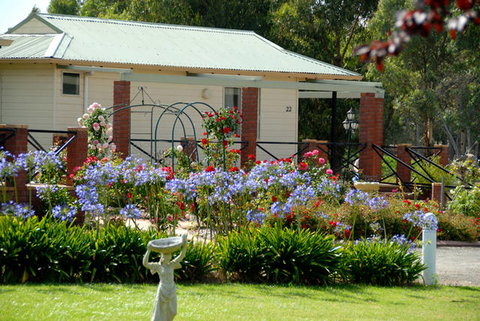 Mount Barker Valley Views Motel And Chalets - Northern Rivers Accommodation 5
