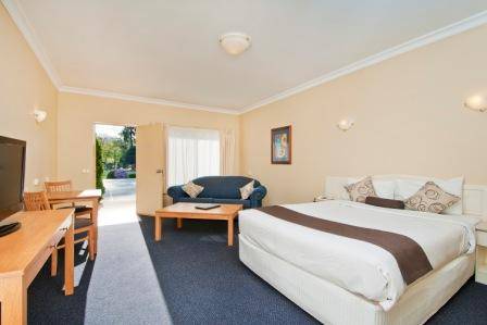 Nagambie Waterfront Motel - Northern Rivers Accommodation 0