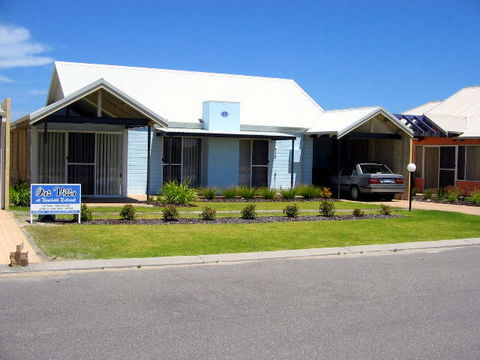 Our Villa - Northern Rivers Accommodation 0