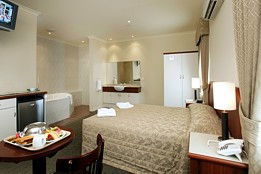 Quality Hotel Bayswater - Northern Rivers Accommodation 7
