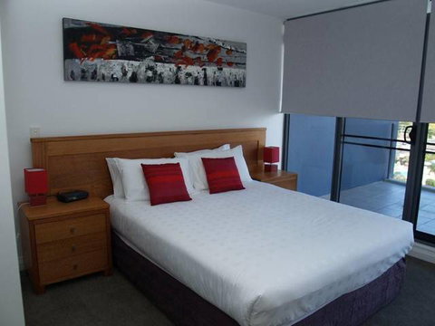 Sevan Apartments Forster - Northern Rivers Accommodation 3