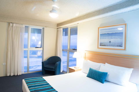 Surfers Royale LTD - Northern Rivers Accommodation 6