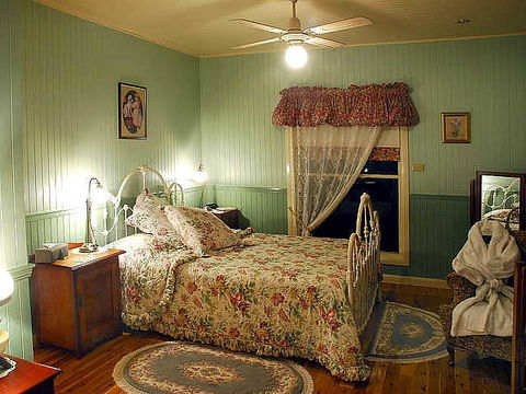 Telegraph Retreat - Northern Rivers Accommodation 1