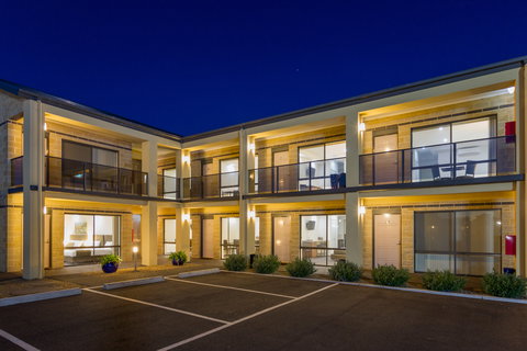 The Bay Motel - Safety Beach - Northern Rivers Accommodation 0