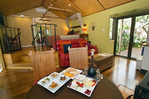 Witches Falls Cottages - Northern Rivers Accommodation 1