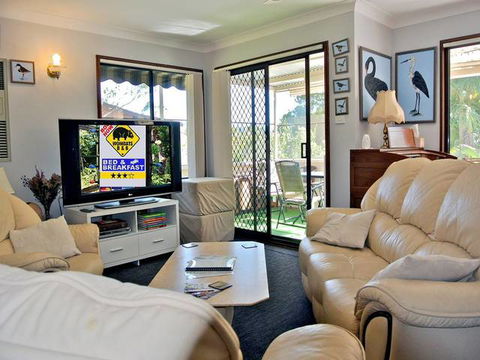 WOMBATS B&B - Apartments - AAA 3.5* Rated, Gosford - Northern Rivers Accommodation 0