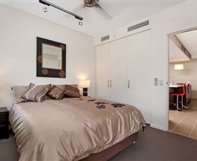 Absolute Waterfront Rainforest Apartment - Northern Rivers Accommodation 6