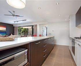 Absolute Waterfront Rainforest Apartment - Northern Rivers Accommodation 4