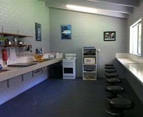 Glamping In The Grampians - Halls Gap Lakeside Tourist Park - Northern Rivers Accommodation 4