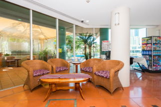 The Emerald Surfers Paradise - Northern Rivers Accommodation 2
