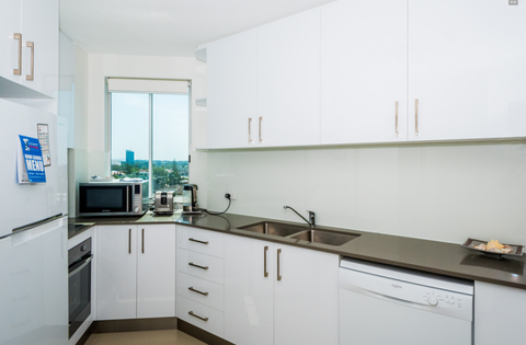 The Emerald Surfers Paradise - Northern Rivers Accommodation 4