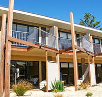 Sandpiper Motel