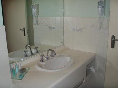 Alpine Gables Motel - Northern Rivers Accommodation 4